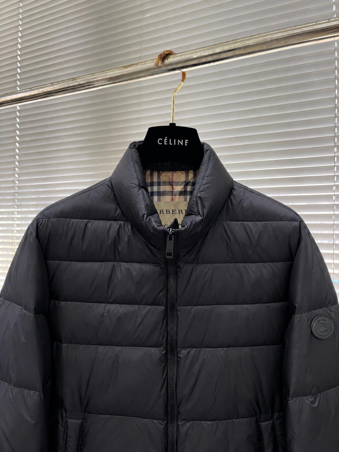 Black Stand-Collar Puffer Jacket | Check-Lined Detail & Everyday Style