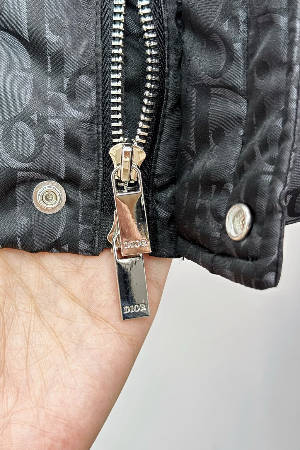 Dior 2026 Fall/Winter Goose Down Jacket | Warmth Meets Effortless Style