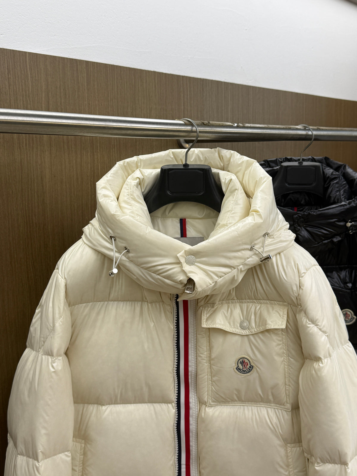 Mon 2026 Fall/Winter Unisex Hooded Goose Down Jacket | Warmth Meets Everyday Style