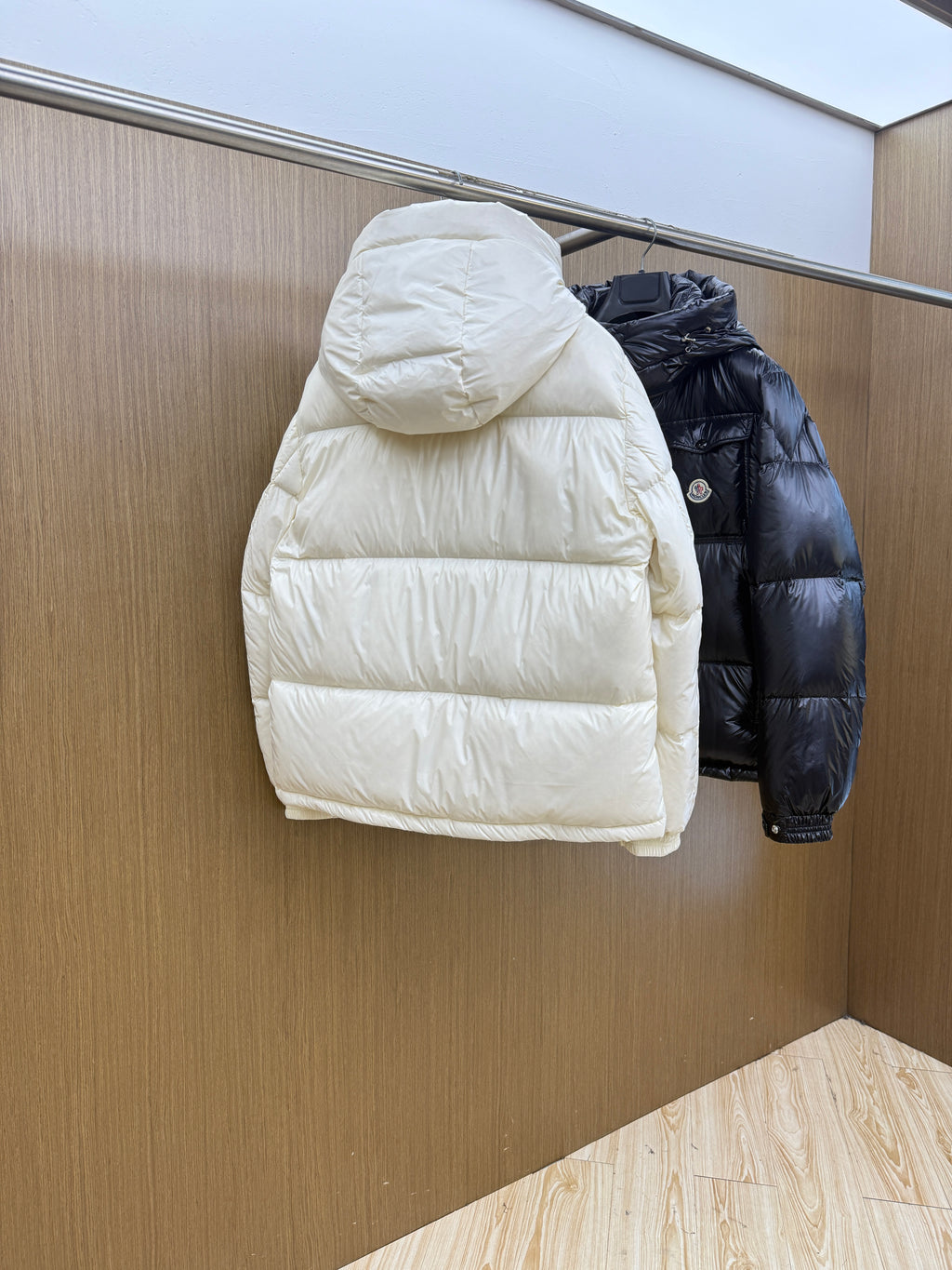 Mon 2026 Fall/Winter Unisex Hooded Goose Down Jacket | Warmth Meets Everyday Style