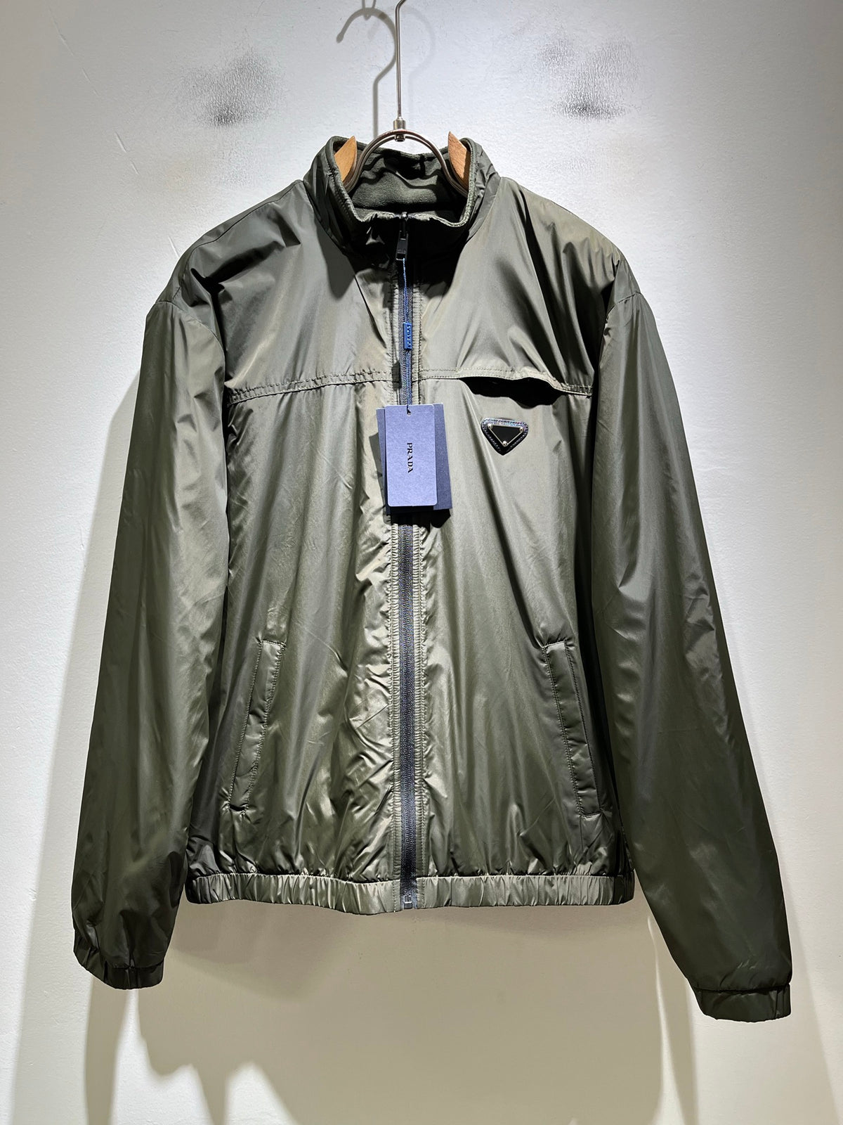 PRADA Men’s Reversible Jacket | Two Looks, One Versatile Layer