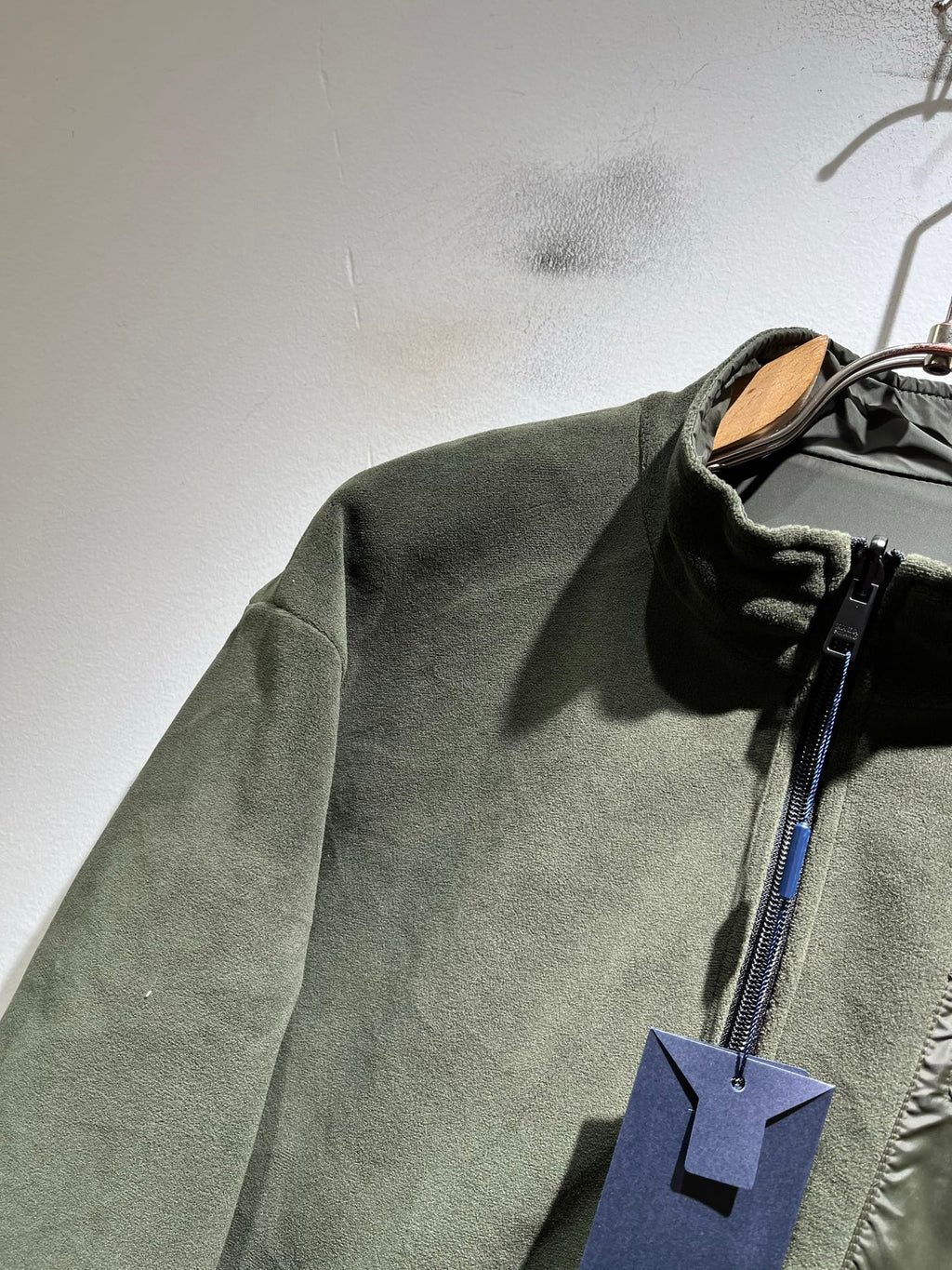 PRADA Men’s Reversible Jacket | Two Looks, One Versatile Layer