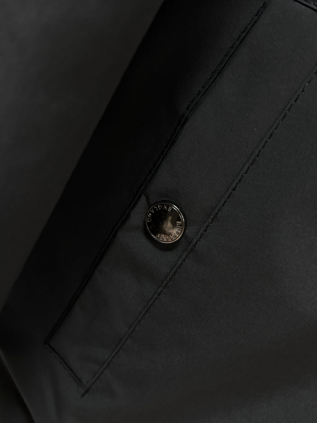 BURBERRY Men’s Spring/Summer 2026 Reversible Jacket | Two Sides, More Possibilities