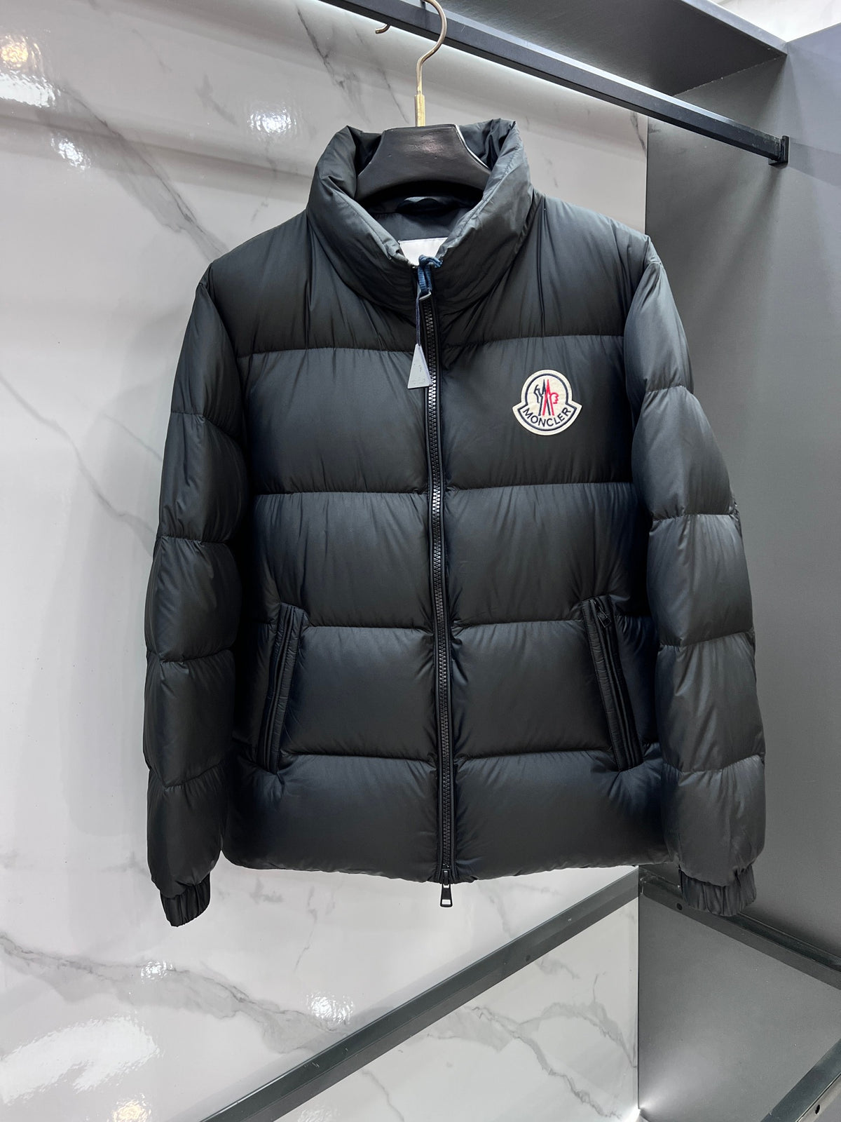 MONCLER Corborant Unisex Down Jacket | Fall/Winter 2026, Modern Style with Character