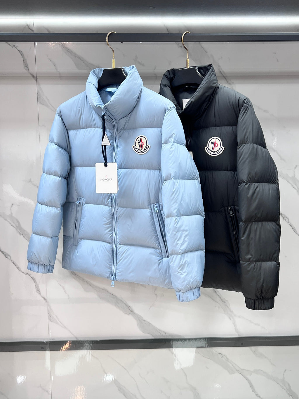 MONCLER Corborant Unisex Down Jacket | Fall/Winter 2026, Modern Style with Character