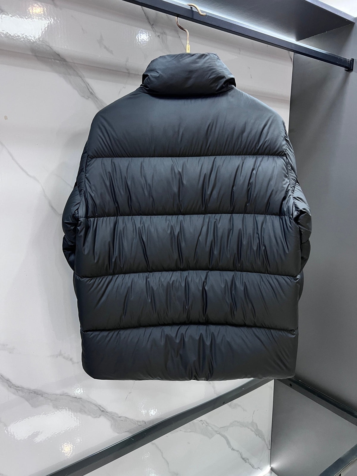 MONCLER Corborant Unisex Down Jacket | Fall/Winter 2026, Modern Style with Character