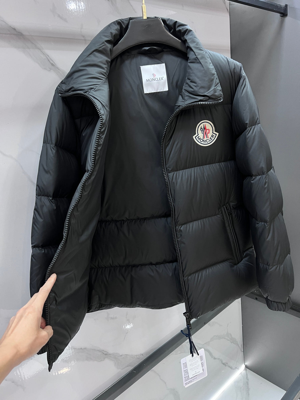 MONCLER Corborant Unisex Down Jacket | Fall/Winter 2026, Modern Style with Character